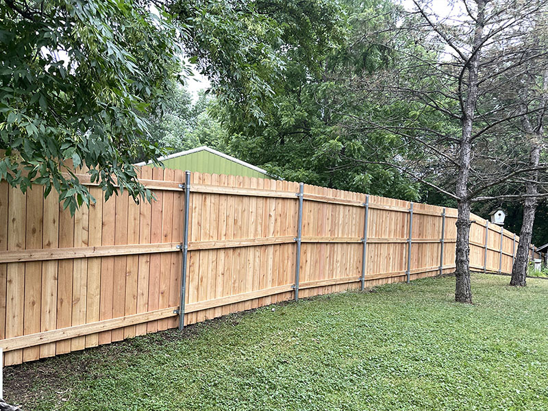 Brooklyn Park Minnesota wood privacy fencing