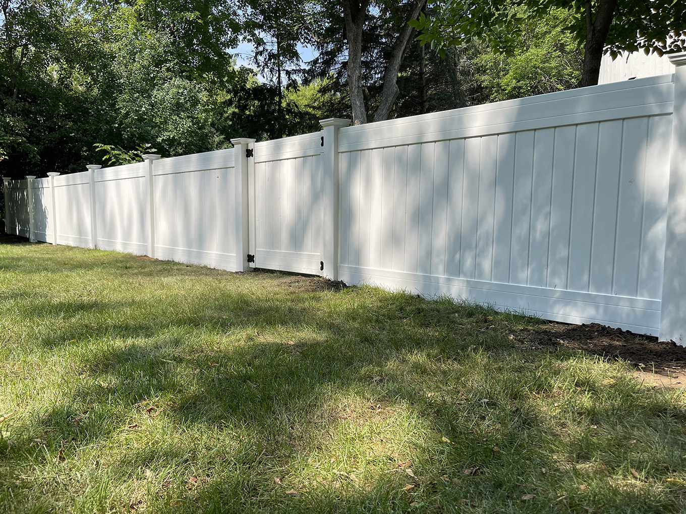 vinyl fence St. Bonifacius Minnesota